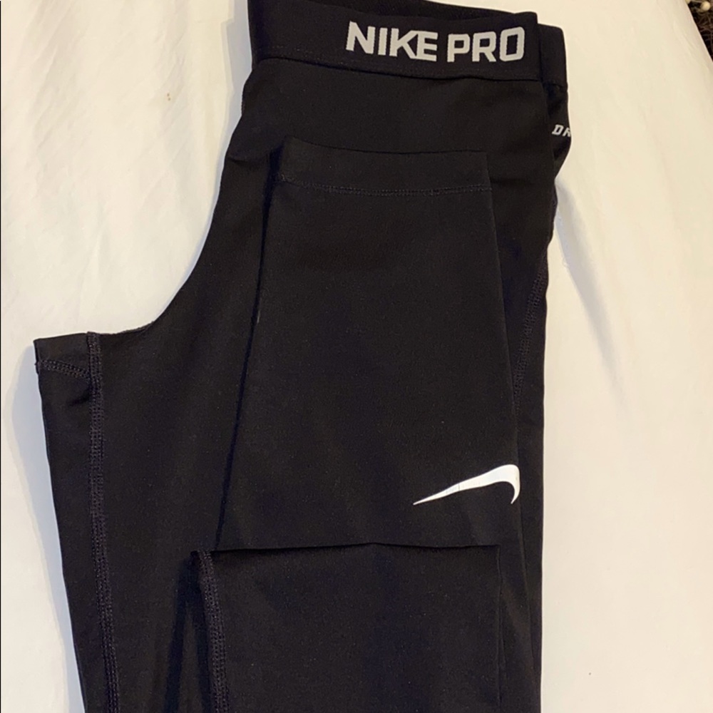 Nike Pro leggings